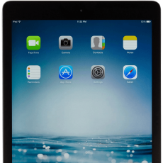 Apple iPad Air 32GB Black with Space Gray